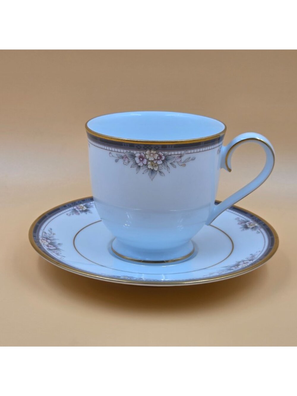 Noritake Ontario Set of 4 Footed Cup and Saucer Blue Gray Band White Pink Flower - Picture 7 of 16